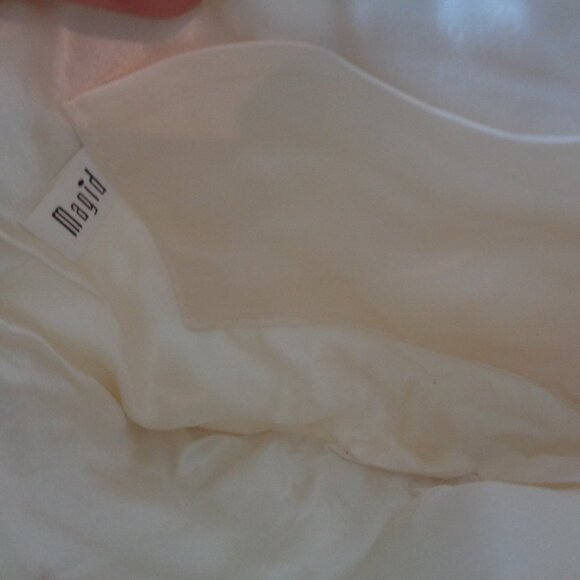 Magid Woman's Beaded Evening Purse White - Picture 3 of 3